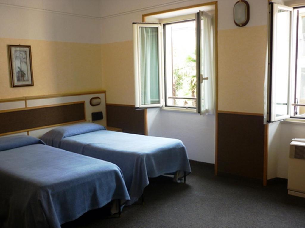 Hotel Eden Baveno Quarto foto