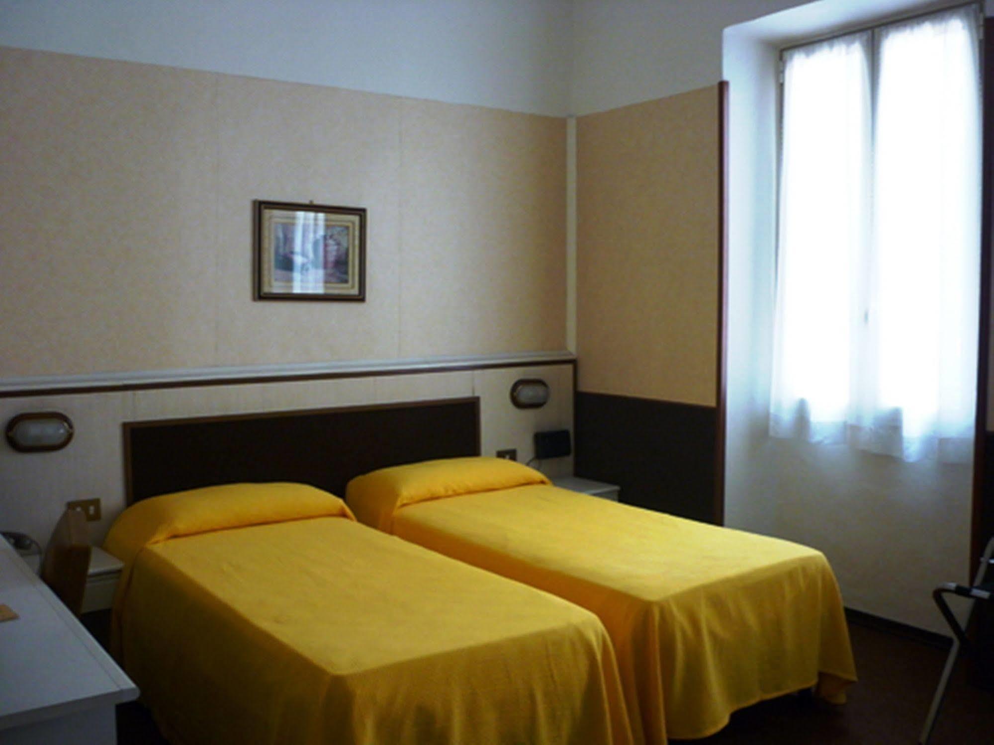 Hotel Eden Baveno Exterior foto